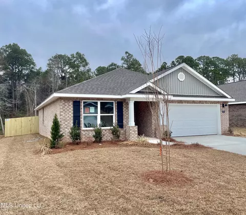 17976 Tingle Dr, Gulfport, MS 39503