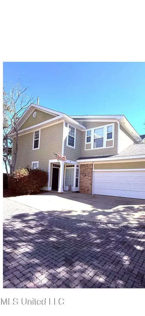185 St Jude St #9, Biloxi, MS 39530