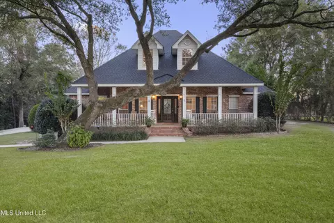 13208 Country Trl, Vancleave, MS 39565
