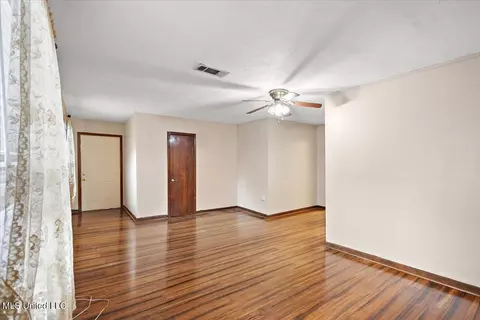 Other - 554 N North Park Dr, Jackson, MS 39206 photo 2 of 9
