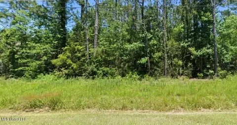 0 Desoto St, Bay Saint Louis, MS 39520