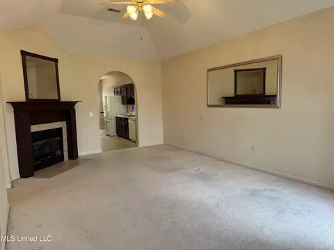 942 S Martin Cir, Hernando, MS 38632 photo 7