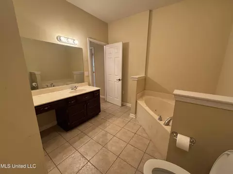942 S Martin Cir, Hernando, MS 38632 photo 18