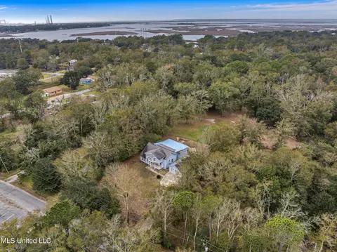 3519 Azalea St, Moss Point, MS 39563 photo 33