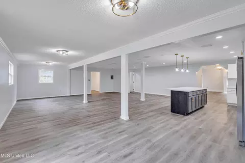 3519 Azalea St, Moss Point, MS 39563 photo 16
