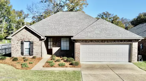 101 Trace Wood Cv, Clinton, MS 39056