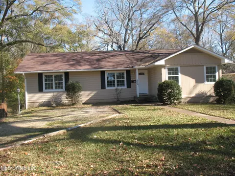 4340 Childress Dr, Jackson, MS 39206 photo 2