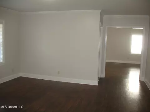 4340 Childress Dr, Jackson, MS 39206 photo 9