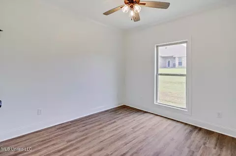 Bedroom - 227 Jasmine Cove Cir, Brandon, MS 39042 photo 4 of 4