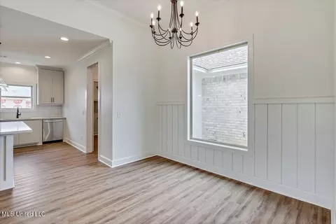 Dining - 227 Jasmine Cove Cir, Brandon, MS 39042 photo 1 of 1