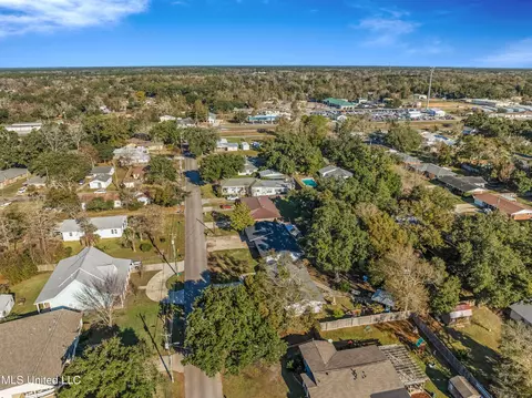 View/Area - 127 Trautman Ave, Long Beach, MS 39560 photo 1 of 6