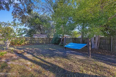 Exterior - 127 Trautman Ave, Long Beach, MS 39560 photo 6 of 8
