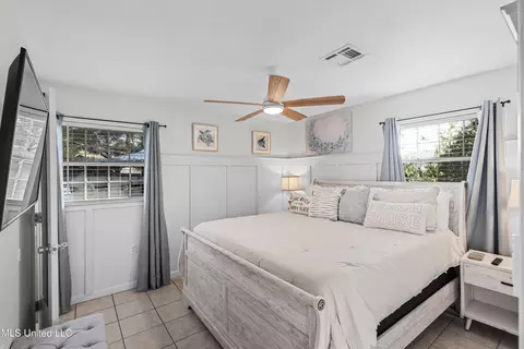 Bedroom - 127 Trautman Ave, Long Beach, MS 39560 photo 2 of 4