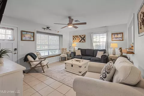 Living - 127 Trautman Ave, Long Beach, MS 39560 photo 4 of 4