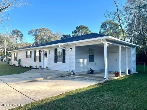 5603 12 Daugherty Rd, Long Beach, MS 39560 photo 1