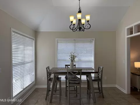 Dining - 328 Fairview Dr, Brandon, MS 39047 photo 3 of 3