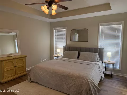 Bedroom - 328 Fairview Dr, Brandon, MS 39047 photo 3 of 5