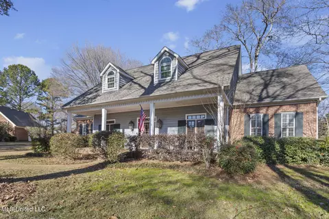 212 Bellewood Ct, Ridgeland, MS 39157