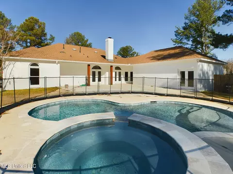 Exterior - 219 Ingleside Dr, Madison, MS 39110 photo 6 of 11