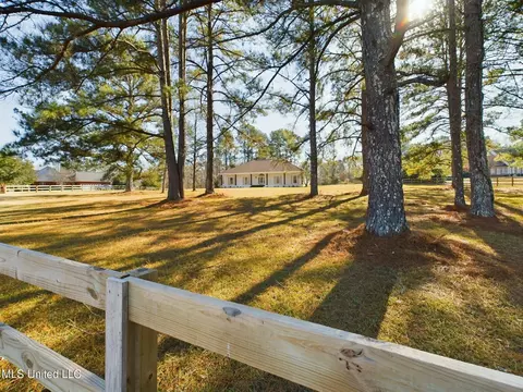 Exterior - 219 Ingleside Dr, Madison, MS 39110 photo 11 of 11