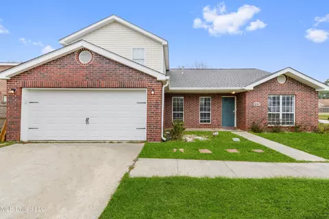 2050 Stone Bridge Dr, Biloxi, MS 39532