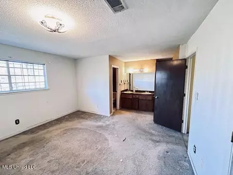 125 Wingfield Ct, Jackson, MS 39204 photo 9