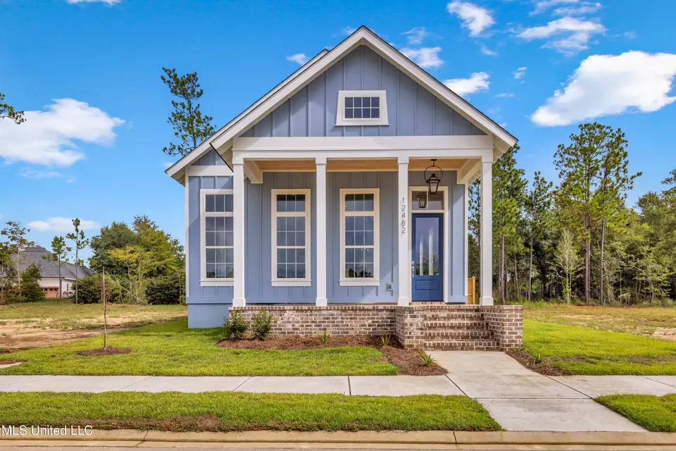 Exterior - 12482 Star Ln, Gulfport, MS 39503 photo 2 of 3