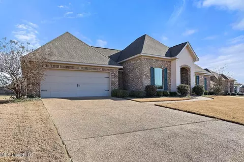 Exterior - 241 Tucker Dr, Brandon, MS 39042 photo 3 of 6