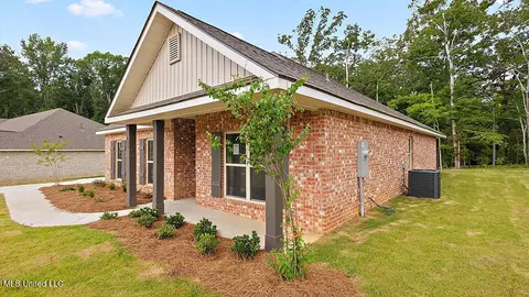 426 Piney Dr, Pearl, MS 39208 photo 2