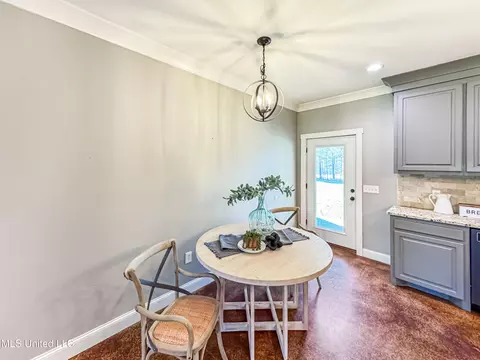 Dining - 1274 Wade Patrick Rd, Brandon, MS 39042 photo 1 of 1