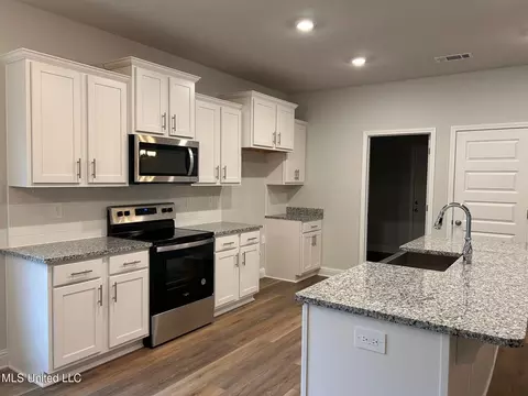 144 Firefly Dr, Lucedale, MS 39452 photo 7