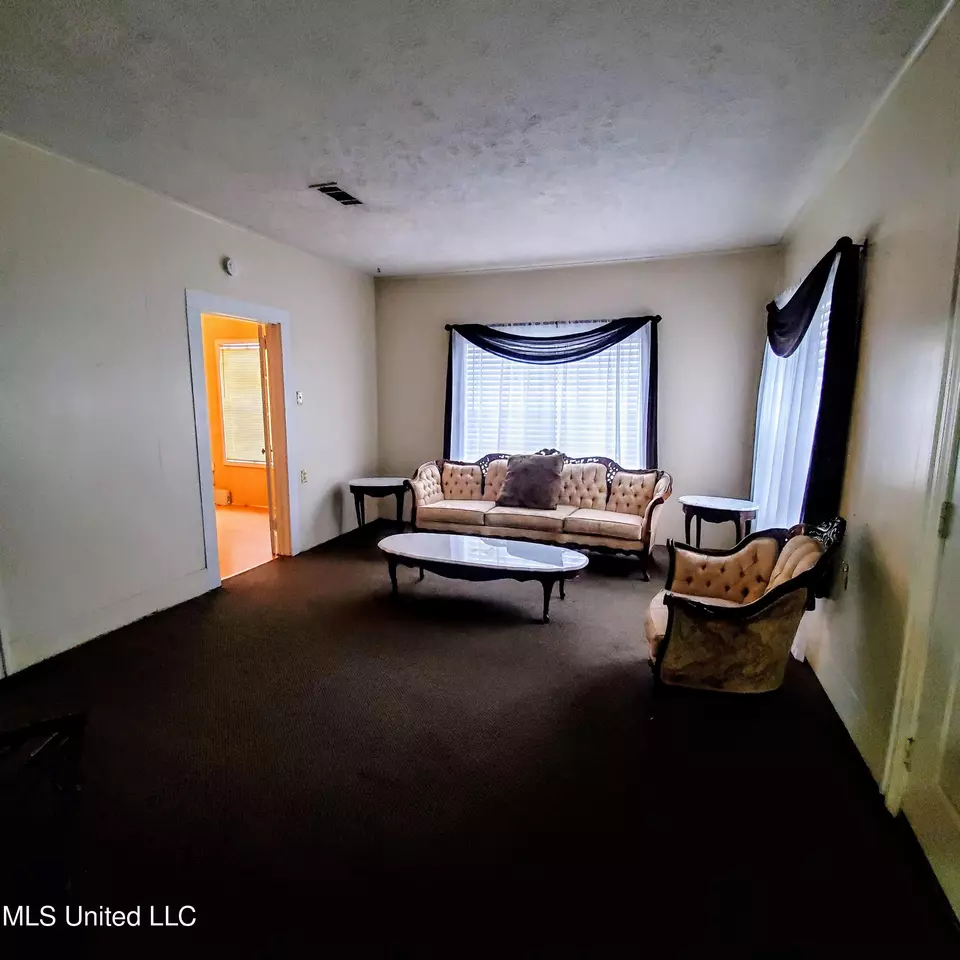Other - 306 Walnut St, Canton, MS 39046 photo 3 of 5