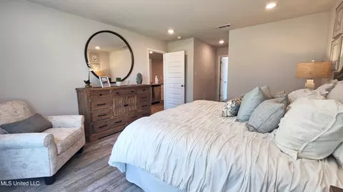 Bedroom - 64 Monarch Dr, Lucedale, MS 39452 photo 2 of 7