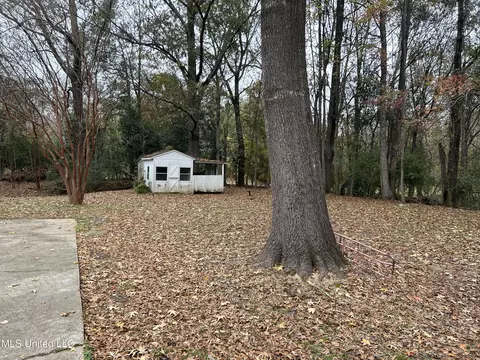 202 Tangelwood Rd, Natchez, MS 39120 photo 3