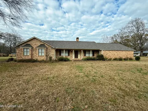 460 W Gallatin St, Hazlehurst, MS 39083