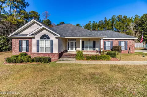 11913 Bluff Ridge Rd, Vancleave, MS 39565