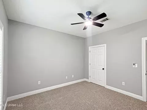 Bedroom - 106 Pine Ridge Cir, Brandon, MS 39047 photo 4 of 5