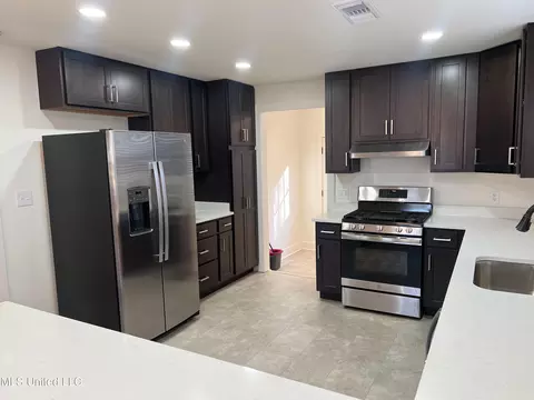 144 Summer St, Lucedale, MS 39452 photo 10