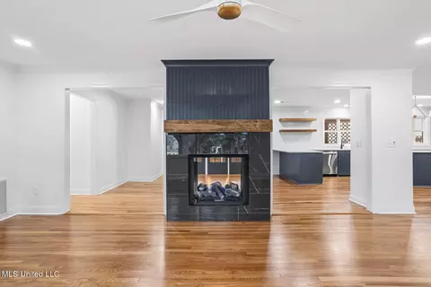 1457 Douglass Dr, Jackson, MS 39211 photo 7