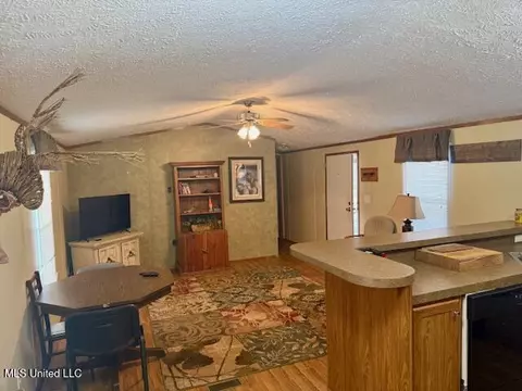 12371 Mcnair Rd NW, Roxie, MS 39661 photo 5