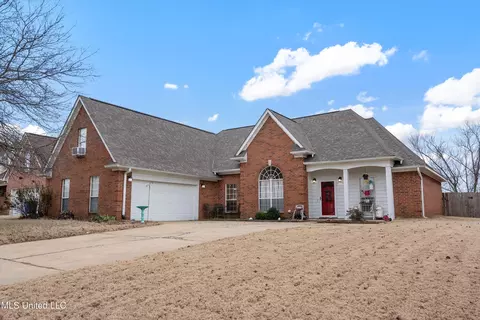 13047 Sandbourne Dr, Olive Branch, MS 38654