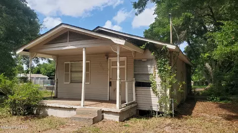 1212 Todd Ave, Gulfport, MS 39501