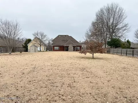 Exterior - 1579 Ivy Dr, Hernando, MS 38632 photo 13 of 13