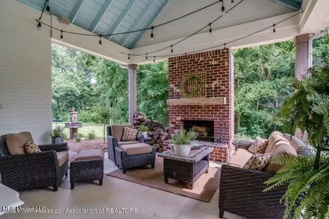 2055 Bright Rd, Hernando, MS 38632 photo 4