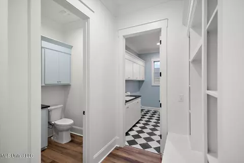 Entry Way - 218 Bronson Bnd, Flowood, MS 39232 photo 6 of 7