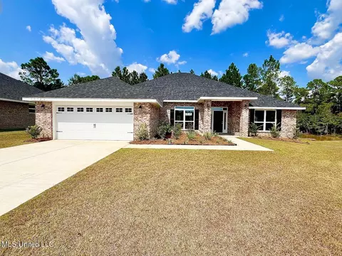15784 Rachael Dr, Gulfport, MS 39503