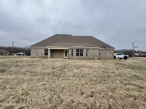 63 Moore Loop, Byhalia, MS 38611 photo 16