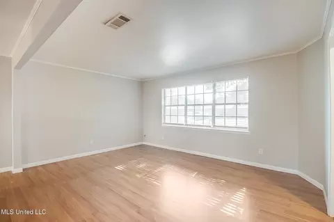 2322 Lynn Ave, Gulfport, MS 39503