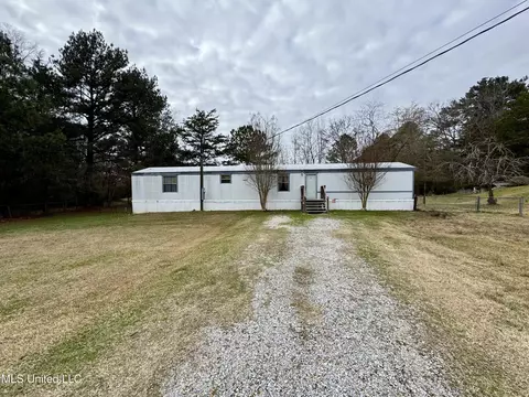 3096 Valley Rd, Meridian, MS 39307