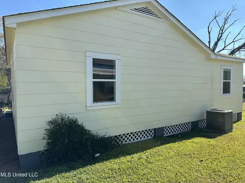 302 SW 4th Ave, Magee, MS 39111 photo 21